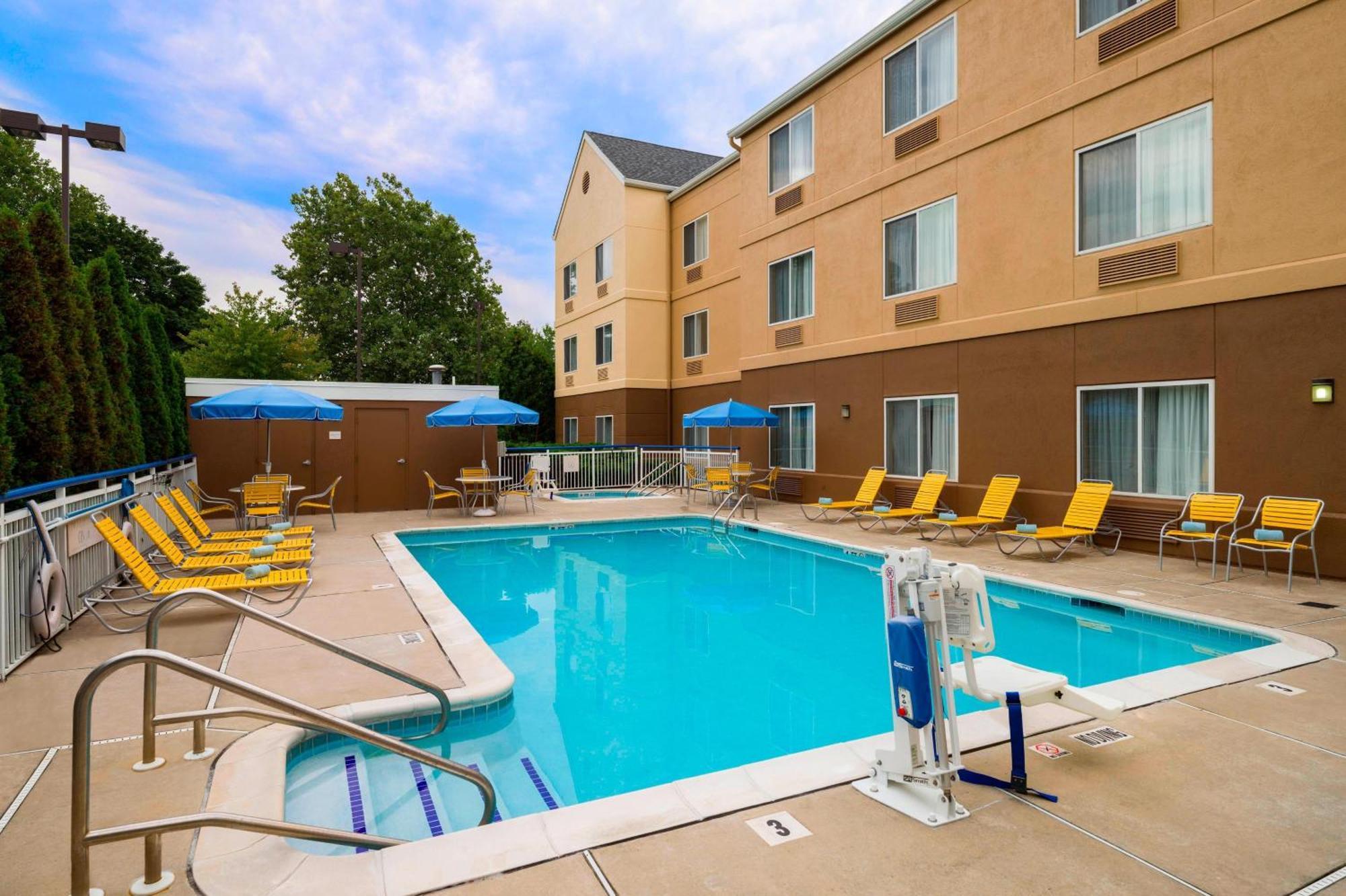 BW Allentown Bethlehem Lehigh Valley Inn & Suites Zewnętrze zdjęcie