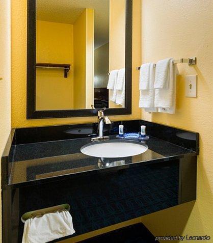 BW Allentown Bethlehem Lehigh Valley Inn & Suites Zewnętrze zdjęcie